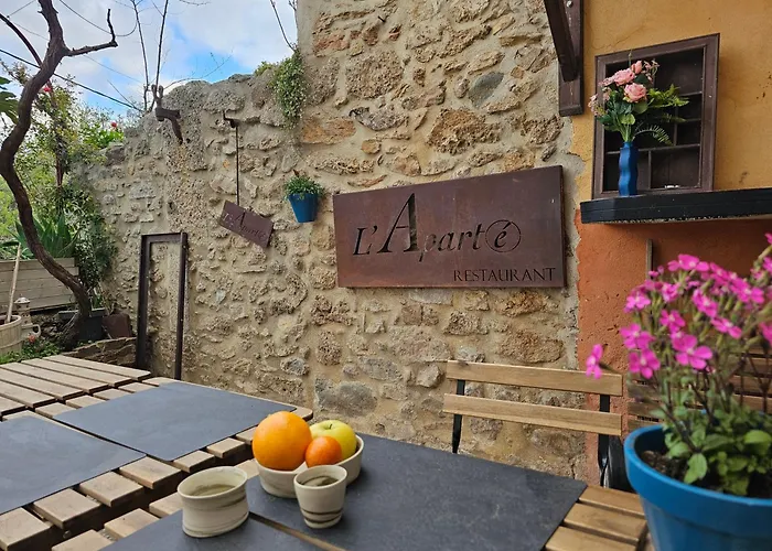 L Aparté En Corbières Bed & Breakfast